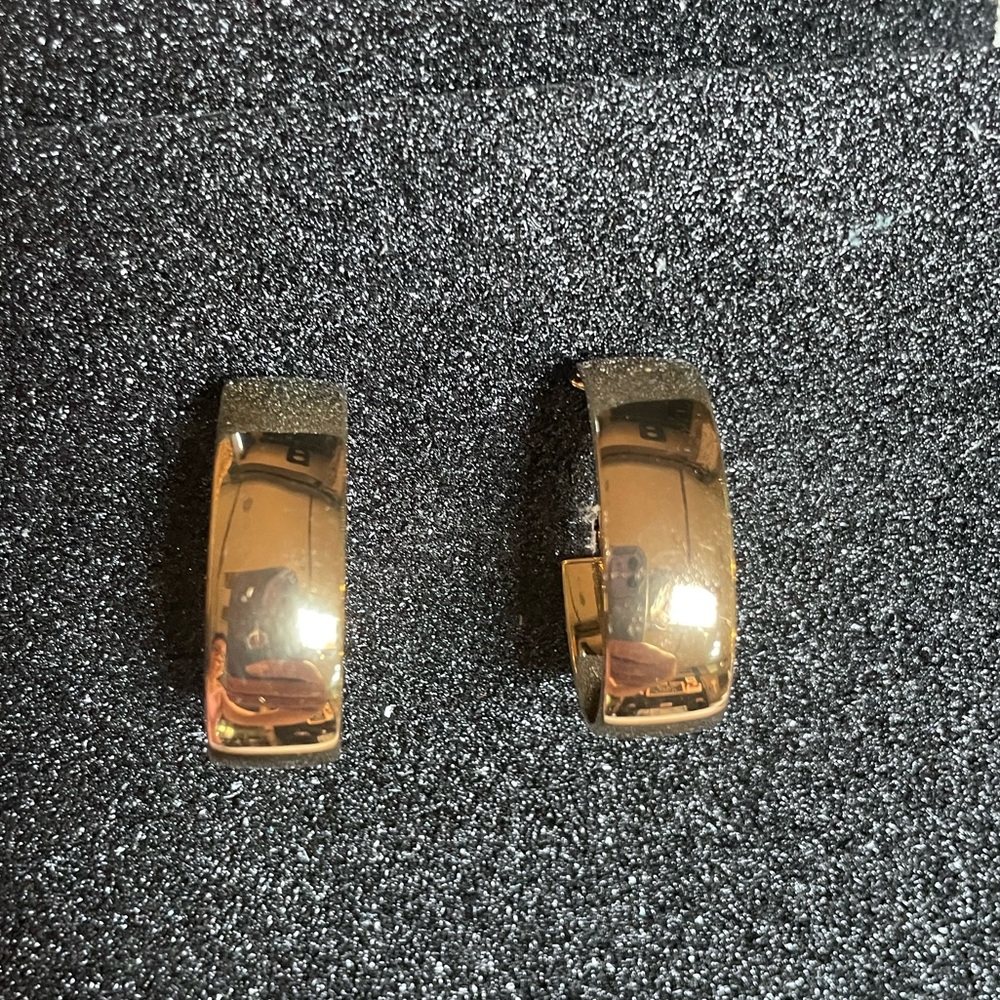 Gold wide hoop earrings